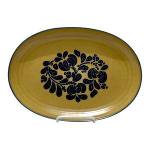 Vintage Pflatzgraff #007 Blue Grape Patterned Service Dish